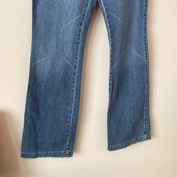 Vintage Flared Long Fit Denim Jeans - Picture 4 of 11